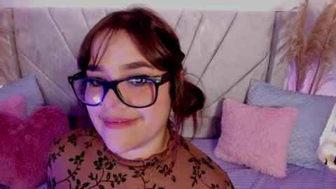 Snapshot of chaarlotte_1 chatting on May 13, 2:36 pm charlotte online show from May 13, 2:36 pm