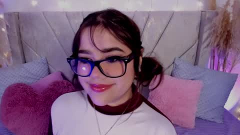 Snapshot of chaarlotte_1 chatting on May 17, 12:34 pm charlotte online show from May 17, 12:34 pm