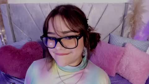 Snapshot of chaarlotte_1 chatting on June 11, 4:05 pm charlotte online show from June 11, 4:05 pm