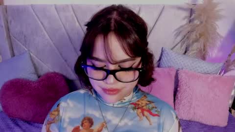 Snapshot of chaarlotte_1 chatting on June 12, 4:17 pm charlotte online show from June 12, 4:17 pm