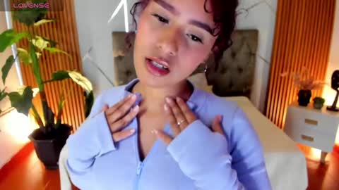 CHAARLOTTEE online show from November 29, 8:56 pm