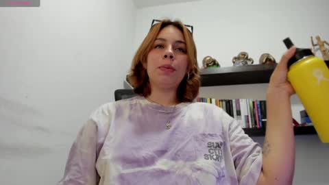 Snapshot of chabela_ chatting on December 17, 9:05 pm Isa online show from December 17, 9:05 pm