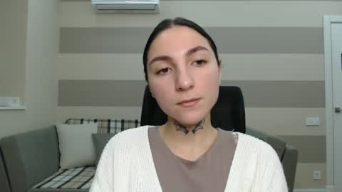 Kate online show from January 24, 7:30 am