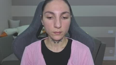 Kate online show from July 7, 7:23 am