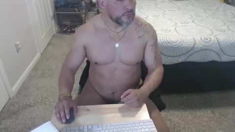 Snapshot of chacho1968 chatting on April 13, 9:26 am Chuck online show from April 13, 9:26 am