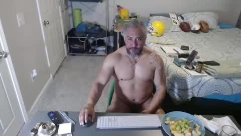 Snapshot of chacho1968 chatting on May 20, 9:48 am Chuck online show from May 20, 9:48 am