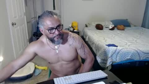 Snapshot of chacho1968 chatting on June 14, 10:17 am Chuck online show from June 14, 10:17 am