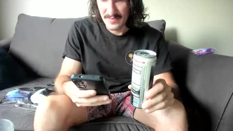 Snapshot of chadpowerz chatting on May 4, 6:59 pm Lydong online show from May 4, 6:59 pm