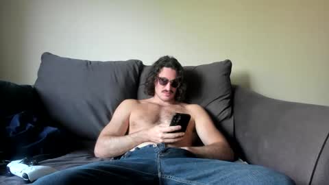 Snapshot of chadpowerz chatting on May 7, 11:54 pm Lydong online show from May 7, 11:54 pm