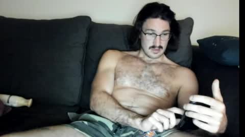 Snapshot of chadpowerz chatting on May 15, 11:45 pm Lydong online show from May 15, 11:45 pm