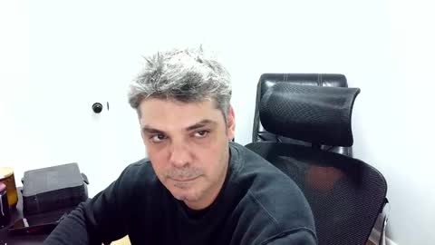 Snapshot of chadurmate chatting on November 1, 8:33 pm chadurmate online show from November 1, 8:33 pm