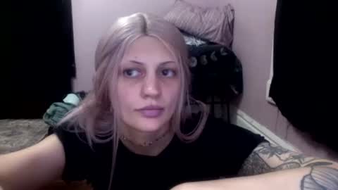 chaia online show from April 29, 3:21 am