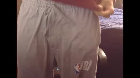 Snapshot of chainnballz chatting on March 17, 2:42 pm ChainNballzz online show from March 17, 2:42 pm