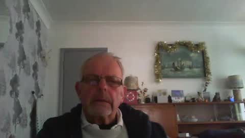 Snapshot of champers37 chatting on January 2, 10:48 am Champers online show from January 2, 10:48 am
