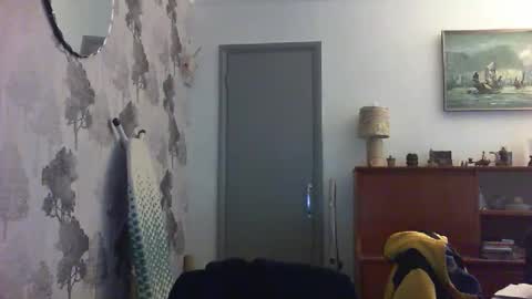 Champers online show from March 16, 5:06 pm