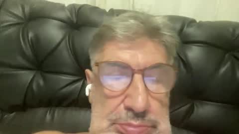 champsex305610 online show from March 13, 6:47 pm