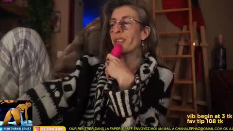 Snapshot of chanalephaz chatting on January 7, 11:51 pm Rebecca online show from January 7, 11:51 pm