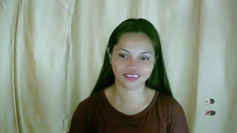 Snapshot of chanda_slut chatting on February 1, 11:37 pm chanda slut online show from February 1, 11:37 pm