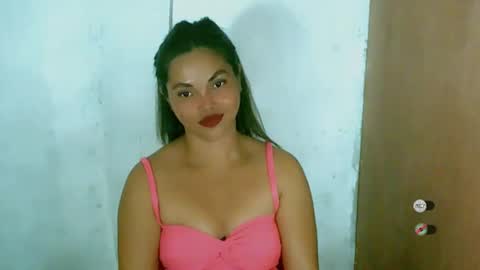 Snapshot of chanda_slut chatting on February 4, 6:25 am chanda slut online show from February 4, 6:25 am