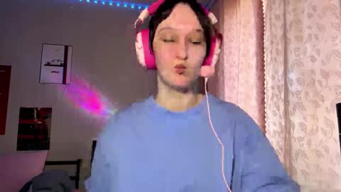 Emily online show from March 14, 6:08 am