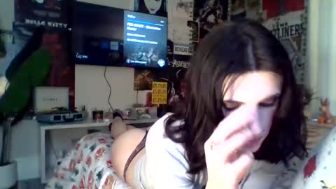 chanel2002 online show from November 12, 6:41 pm