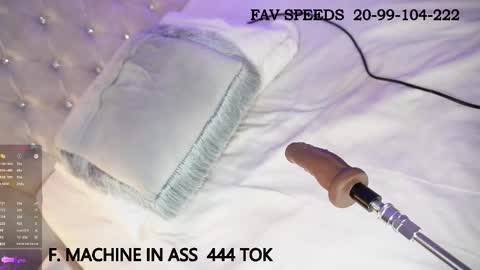 Snapshot of chanell_lovers chatting on December 5, 1:25 am CHANELL online show from December 5, 1:25 am