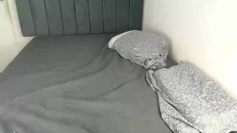 Snapshot of chanelsexyy chatting on February 27, 12:43 am Viviana 3 online show from February 27, 12:43 am