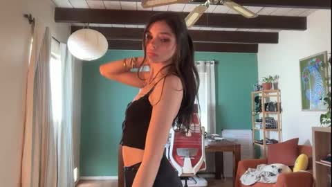 Snapshot of channel022 chatting on February 16, 8:38 pm Channel 22 online show from February 16, 8:38 pm