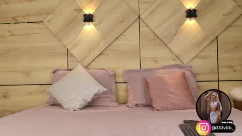 Snapshot of channelcrawford chatting on November 27, 3:19 am ChannelCrawford online show from November 27, 3:19 am