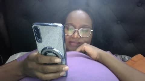 Snapshot of chantal99 chatting on July 7, 5:39 pm chantal99 online show from July 7, 5:39 pm