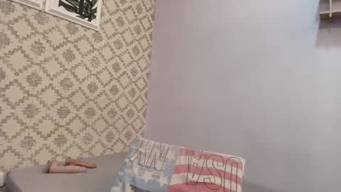 Snapshot of chantal_taylor_ chatting on February 5, 12:06 pm Raquel online show from February 5, 12:06 pm