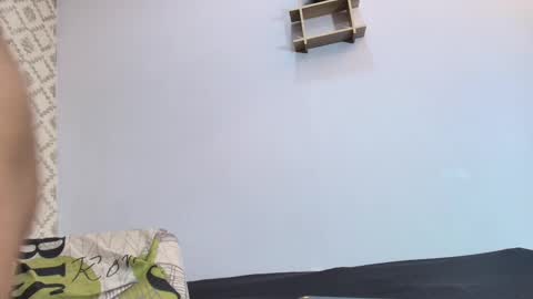 Snapshot of chantal_taylor_ chatting on March 10, 12:04 pm Raquel online show from March 10, 12:04 pm