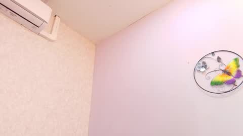 Snapshot of chantal_taylor_ chatting on October 2, 12:01 pm Raquel online show from October 2, 12:01 pm