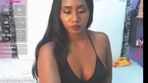 Snapshot of chantalblair chatting on December 20, 8:17 am Chantal Blair online show from December 20, 8:17 am