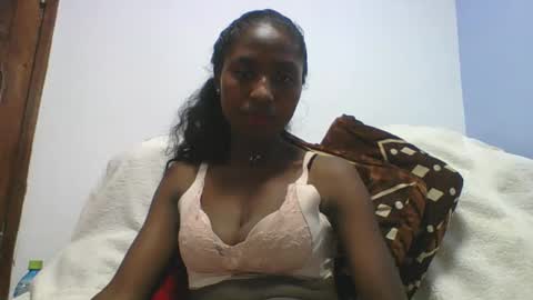 chantale483461 online show from March 1, 6:26 am