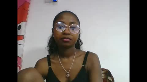 chantale483461 online show from May 4, 5:03 am