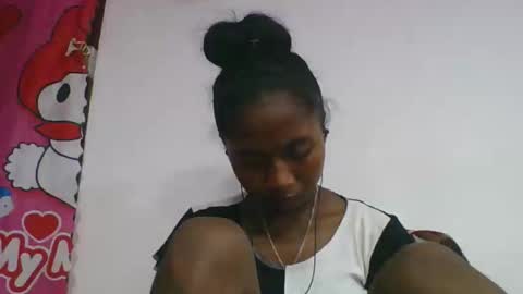 chantale483461 online show from May 14, 6:31 am