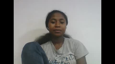 chantale483461 online show from May 22, 6:24 pm