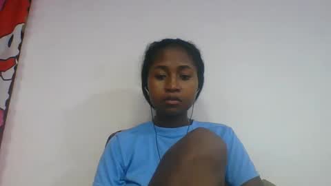 chantale483461 online show from May 24, 3:39 pm