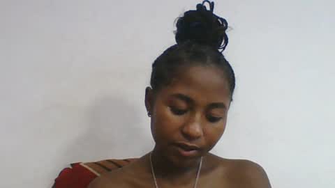 chantale483461 online show from June 15, 5:59 pm