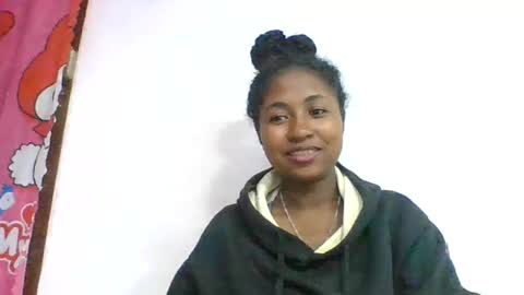 chantale483461 online show from June 30, 5:25 pm