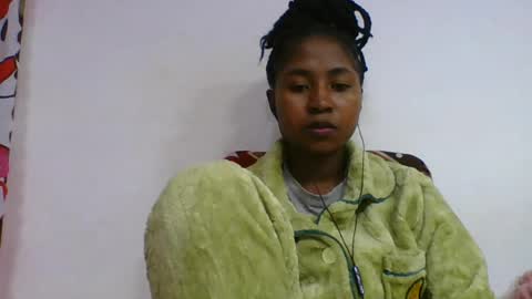 chantale483461 online show from July 5, 5:09 pm