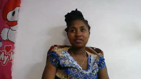 chantale483461 online show from July 12, 4:42 pm