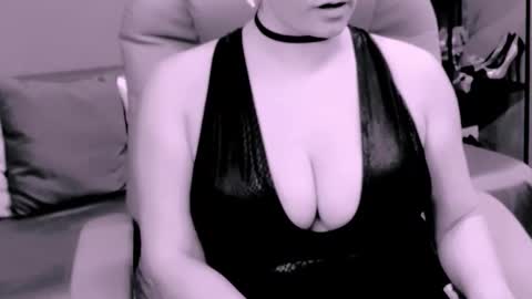 Snapshot of chantallovely chatting on October 30, 2:51 pm The Queen online show from October 30, 2:51 pm