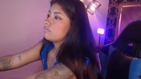 Snapshot of chantalpetit chatting on May 14, 5:31 pm chantalpetit online show from May 14, 5:31 pm