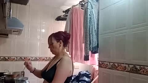 Snapshot of chantalvedette chatting on May 15, 4:36 pm online show from May 15, 4:36 pm