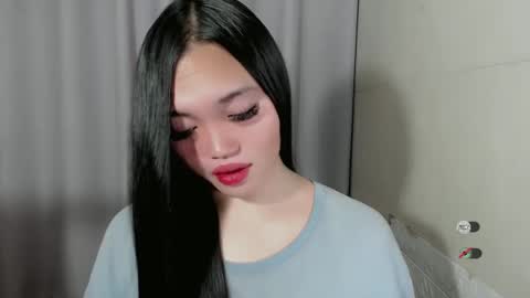 CHANTELLE online show from January 18, 12:35 am