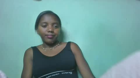 Snapshot of chanteuse655720 chatting on May 10, 6:46 pm chanteuse655720 online show from May 10, 6:46 pm
