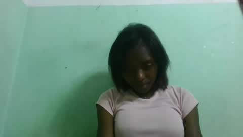 Snapshot of chanteuse655720 chatting on July 8, 5:28 pm chanteuse655720 online show from July 8, 5:28 pm