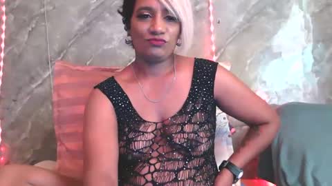 Snapshot of chanz10172 chatting on January 19, 9:35 am Zaria Vixen online show from January 19, 9:35 am